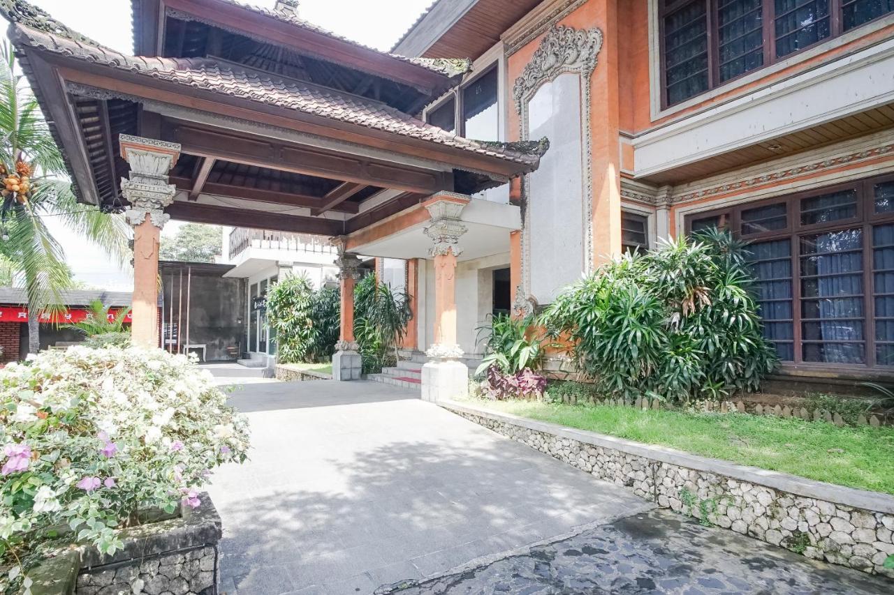 Akarsa Transit Hotel Sanur  Exterior photo
